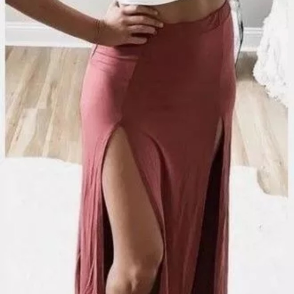 Suede-like Slit Skirt